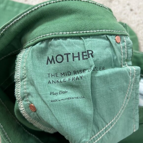 Mother Mid Rise Dazzler Ankle Fray Jeans Green Size 29 Women's - Picture 5 of 8